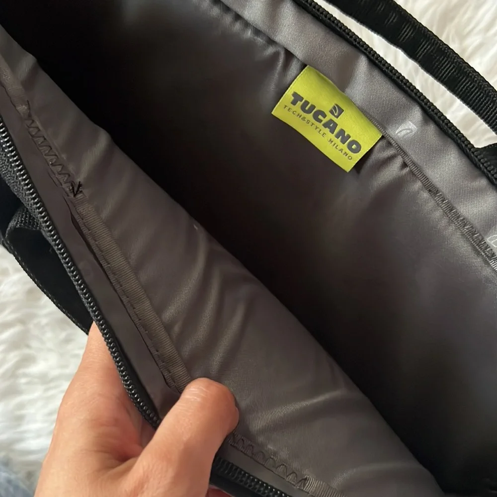 Tucano laptop bag